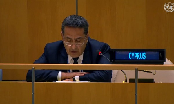 12.6.2021_monimos antiprosopos sta HE_cover