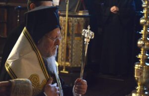 Ο Οικουμενικός Πατριάρχης προσευχήθηκε για την ανάπαυση των ψυχών των πεσόντων στον πόλεμο της Ουκρανίας