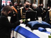 Το “ύστατο χαίρε” στον Χρήστο Σαρτζετάκη