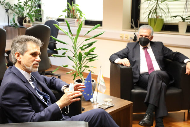 Επίτροπος Προεδρίας – Πρόεδρος το