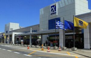 Β. Κικίλιας: Αύξηση στις αφίξεις τουριστών κατά 884% και κατά 1000% στις εισπράξεις τον Απρίλιο, σε σύγκριση με τον αντίστοιχο μήνα του 2021