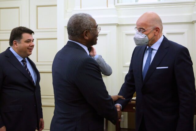 76469B19-51B6-4FA5-BF3C-DD6EFD58B0A7