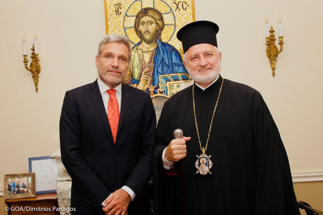 52354826588_49b266deec_c