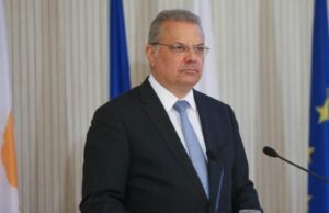 Απαιτείται συσπείρωση του Ελληνισμού μπροστά στις απειλές της Τουρκίας, είπε ο ΥΠΕΣ