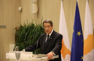 Ευγνωμοσύνη Ν. Αναστασιάδη προς τον γερουσιαστή Μενέντεζ