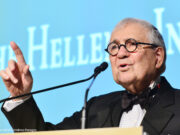 Η Αϊοβα και η Ομογένεια αποχαιρετούν τον Τζον Παπατζόν