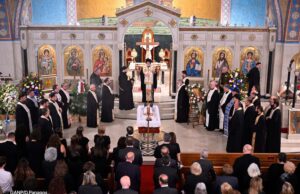 Θλίψη και συγκίνηση για τον π. Ευάγγελο Αρτεμάκη