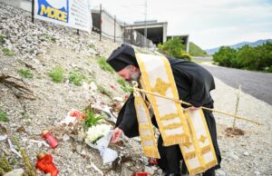 Τρισάγιο για τα θύματα της τραγωδίας στα Τέμπη από τον Αρχιεπίσκοπο Αυστραλίας