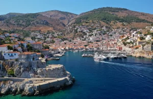 Η Daily Telegraph «ψηφίζει» Ελλάδα για το 2023