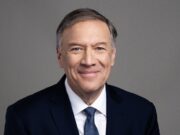 Η Κυπριακή Ομοσπονδία τιμά τον πρώην ΥΠΕΞ των ΗΠΑ Μάικ Πομπέο