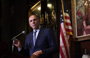 FM Gerapetritis addresses Greek American communities at New York meeting