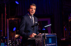 THI London Gala Breaks Fundraising Record with the Help of Nia Vardalos and Antonis Remos