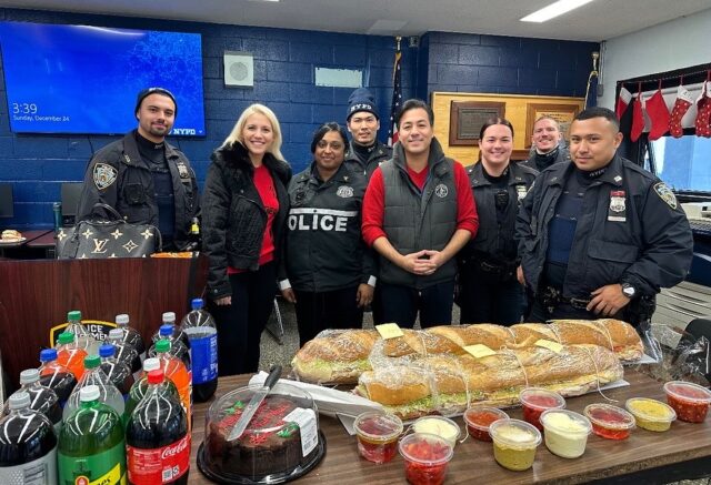 C56EAAA5-4BA4-4B2D-80AD-315590709E02