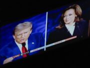 Εντελώς απρόβλεπτη παραμένει η αναμέτρηση Χάρις – Τραμπ