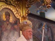 Οικουμενικός Πατριάρχης: “Τα Χριστούγεννα είναι ευκαιρία διά να συνειδητοποιήσωμεν το μυστήριον της ελευθερίας του Θεού και το μέγα θαύμα της ελευθερίας του ανθρώπου”