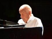 Εκατό χρόνια ήθους και πολιτισμού (Εις μνήμη Μίμη Πλέσσα)