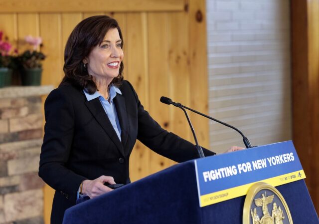 Hochul1