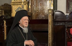 Εντονη αντίδραση του Οικουμενικού Πατριάρχη για την ανάρτηση του Μητροπολίτη Ικονίου Θεολήπτου κατά της Καρυστιανού