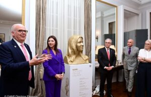 A reception in honor of Minister Sofia Zacharaki by Ambassador Ev. Sekeris