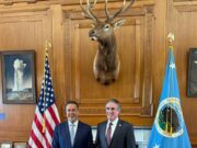 Συνάντηση Στ. Παπασταύρου με τον επικεφαλής του Εθνικού Συμβουλίου Ενεργειακής Κυριαρχίας των ΗΠΑ