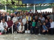 Ταξιδεύουν από κάθε γωνιά του πλανήτη για να ενώσουν τις ρίζες τους