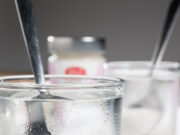 Ολική επαναφορά για το ρετρό γλύκισμα υποβρύχιο