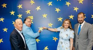 Elpida Honors The Hellenic Initiative for Its Support